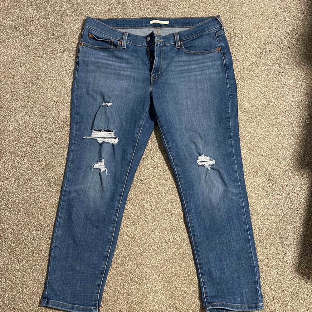 Levis size 31